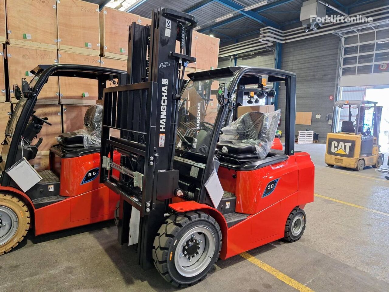 new Hangcha AE30 electric forklift