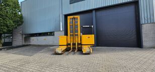 Baumann E4S 25 reach truck